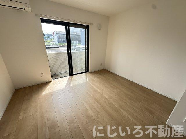 クラシア津乃峰の居間・リビング