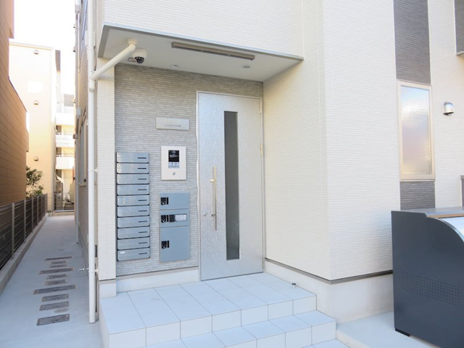 【エントランス】ジュネス上石川町