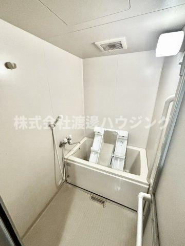 フォレスト箕面の浴室