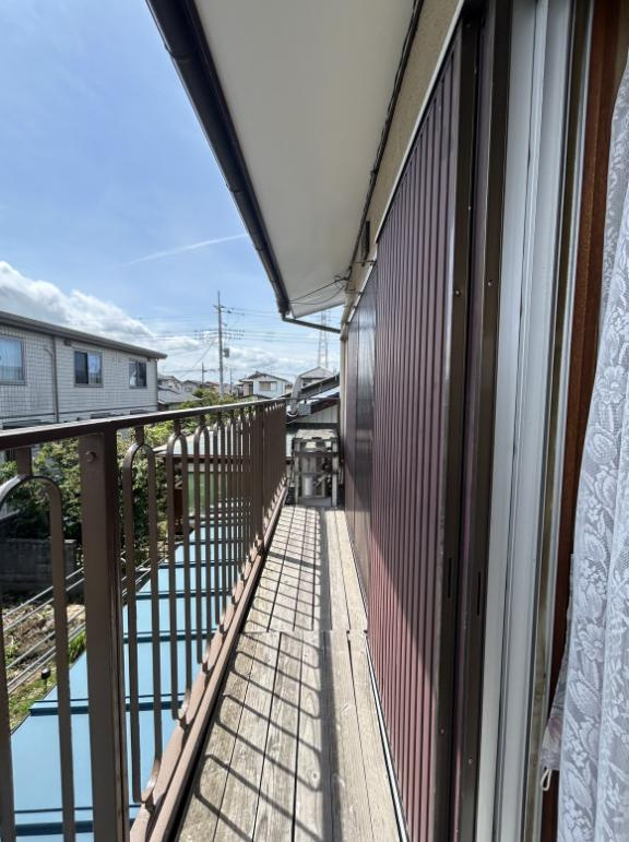 ひたちなか市大字東石川　中古戸建のバルコニー