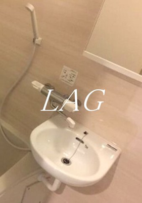 【洗面所】 | アーベインテラス目黒本町Ⅲ | 洗面台です。