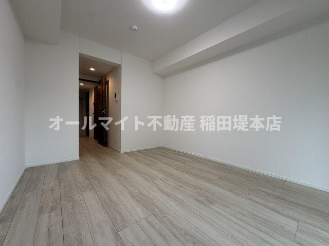 ARCOBALENO BUBAIGAWARAの居間・リビング