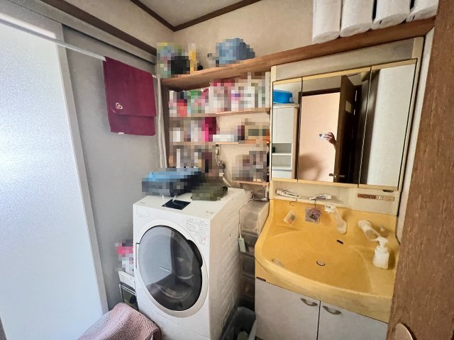 【安心の鉄筋カーポート2台分】最新トイレ＆エアコン完備！小城市小城町　3LDKの平屋住宅の洗面所