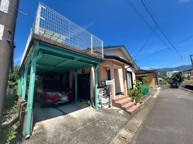 【安心の鉄筋カーポート2台分】最新トイレ＆エアコン完備！小城市小城町　3LDKの平屋住宅の外観