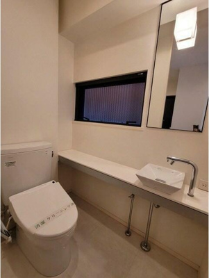 【トイレ】 | 開洋館 | 落ち着いた色調のトイレです♪