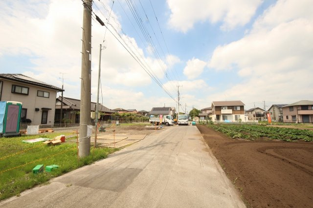 ハートフルタウン鹿沼市幸町1丁目新築の前面道路含む現地写真|〇前面道路〇
南東前面道路：公道　幅員4.0ｍ　（北西方向）2026.7.9撮影