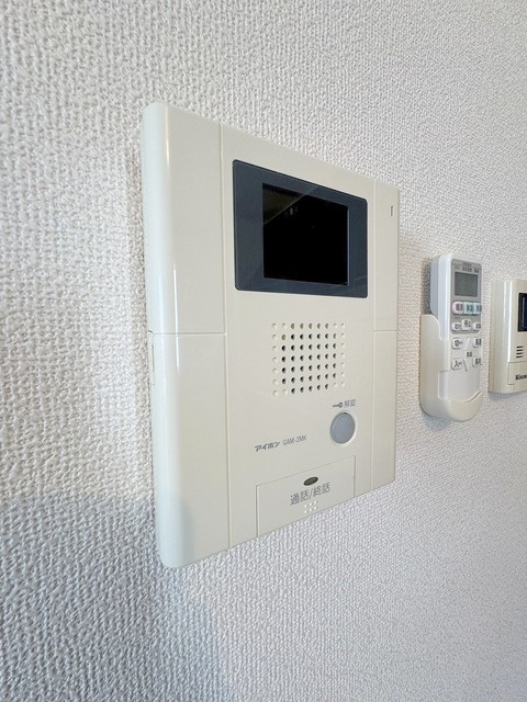 クレセール南青山のセキュリティ|★ＴＶモニター付きインターホン★