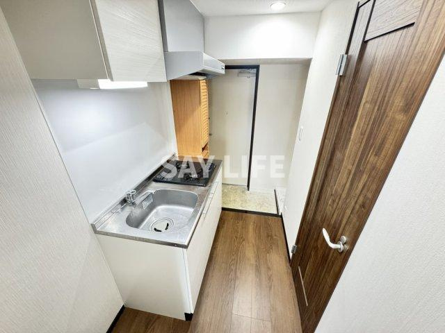ヒルズ八尾本町のエントランス