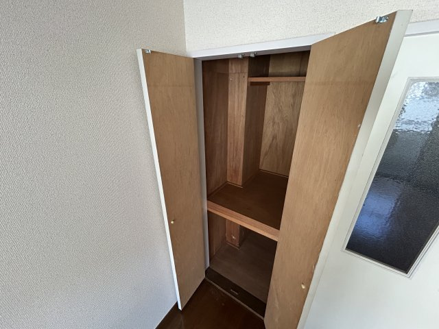 ジュネスシマムラの収納