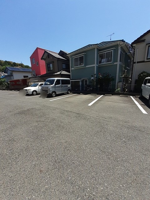 モラーダ上安の駐車場|駐車場
