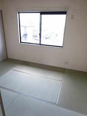 フレサリア A棟の和室