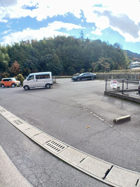 Ｃｏｎｔｒａｉｌ　Ｂの駐車場|駐車場