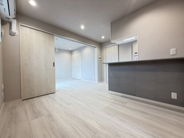 SOLARE 元町の居間・リビング