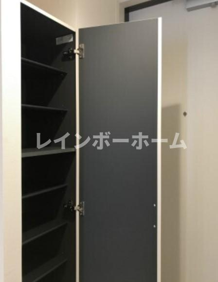 グレイス桶川の玄関