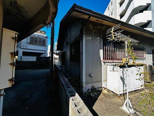 宇栄原戸建ての外観