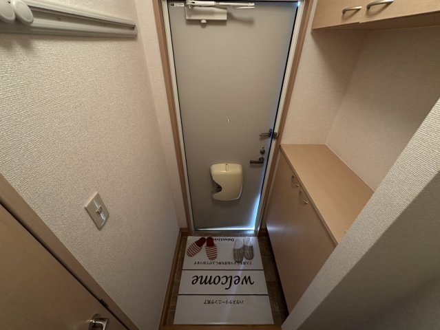グランモア　Ａ/Ｂの玄関