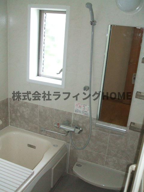 レユシール坂の上の浴室