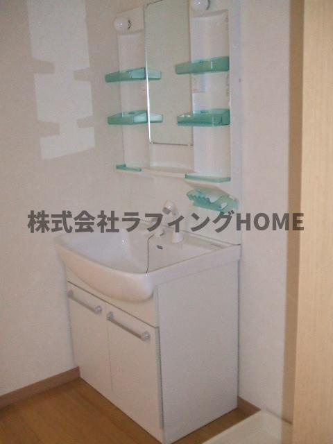 レユシール坂の上の洗面所