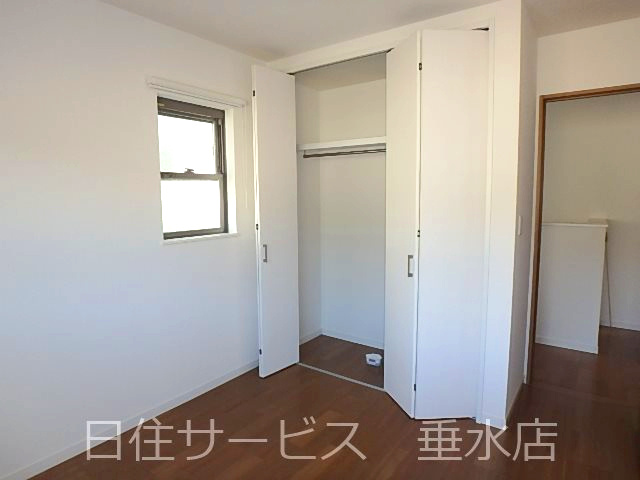 伊川谷町長坂戸建の洋室|スタンダードな洋室です