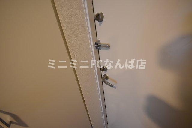セレニテ難波グランデノール