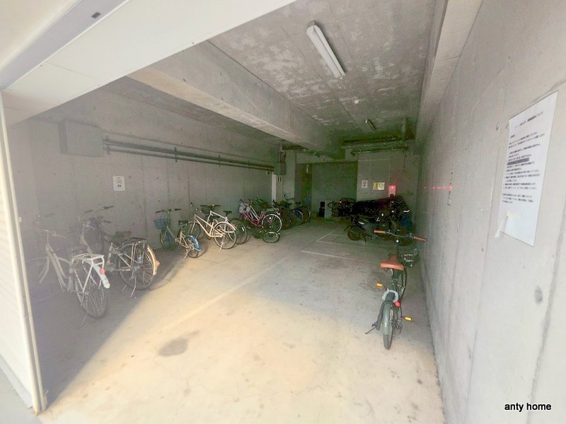 La Plan阿波座　仲介手数料無料の駐車場