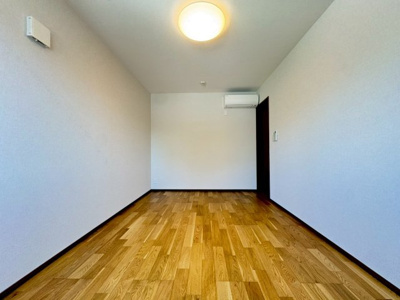 【洋室】 | 豊中市上新田1丁目戸建