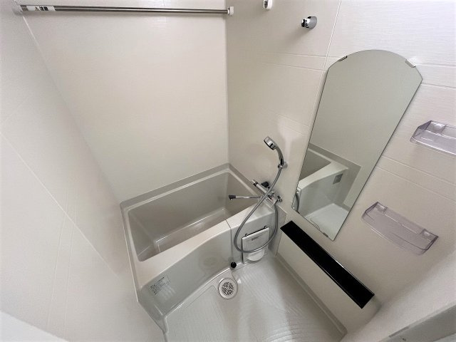 【浴室】プレサンスTHE高岳