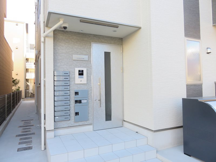 【エントランス】ジュネス上石川町 