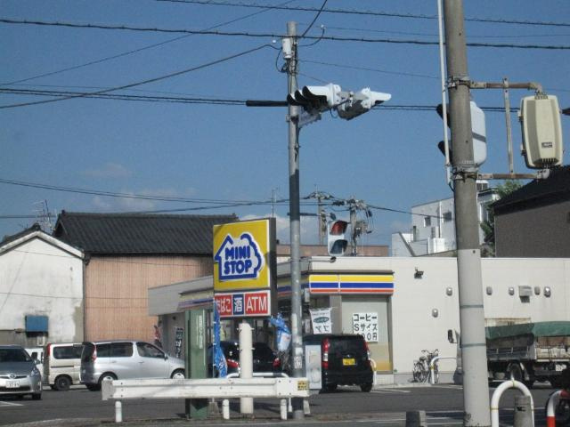 プラムグランデの周辺|ミニストップ飯塚菰田西店まで570ｍ