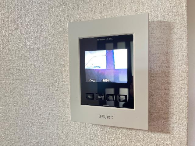 サンコート立岩Ｂのセキュリティ|カメラ付インターホン