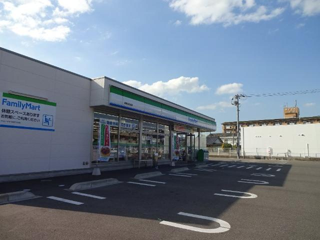 クレストールアンの周辺|ファミリーマート飯塚五反田店まで493ｍ