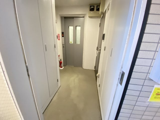 グラントレス松戸　のロビー