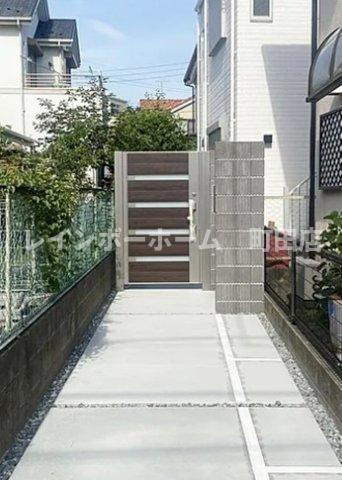 アザーレ・パッシオ長津田 ※初期費用分割後払いサービス利用可能物件のエントランス