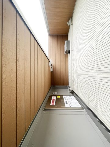 アーネスト安宅のバルコニー