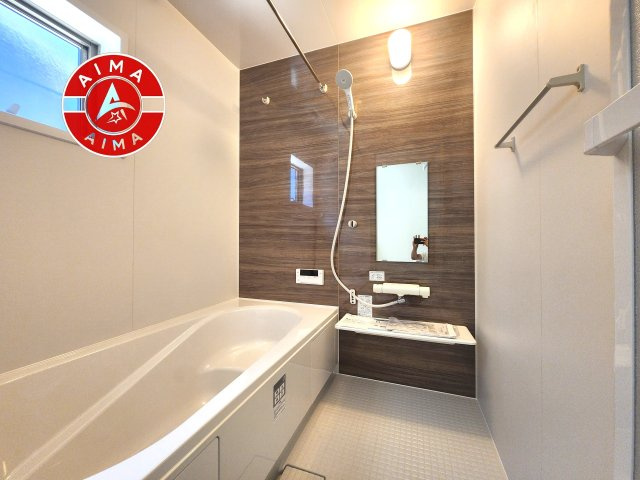 福岡市東区三苫2丁目第2-3棟（3号棟）の浴室|1日の疲れを癒してくれる広々バスルーム。雨の日のお洗濯にも大活躍な浴室乾燥機付です！