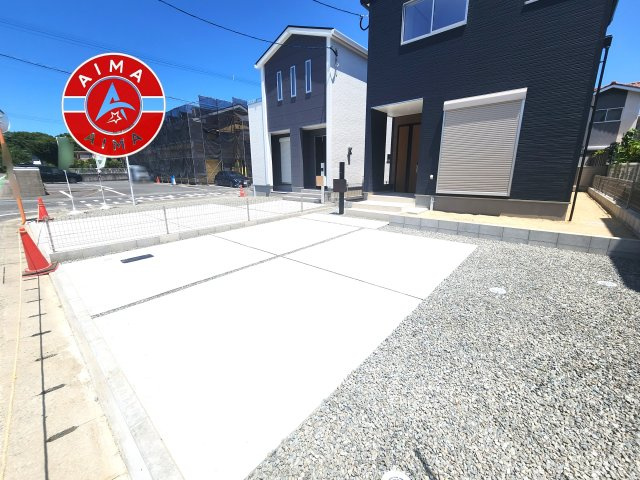 福岡市東区三苫2丁目第2-3棟（3号棟）の外観|広々した駐車場です。