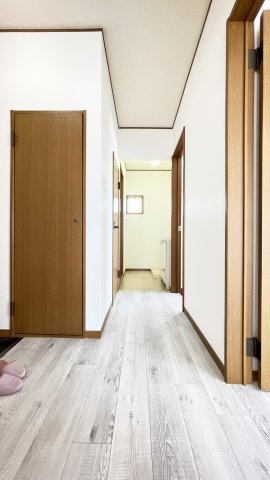 ビレッジ夢の内装