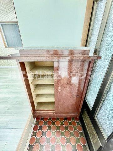 尼崎市西立花町一戸建の収納
