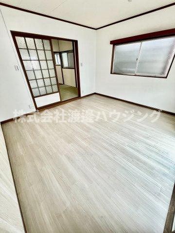 尼崎市西立花町一戸建の内装