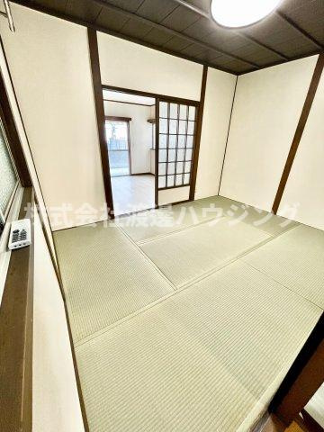 尼崎市西立花町一戸建の内装