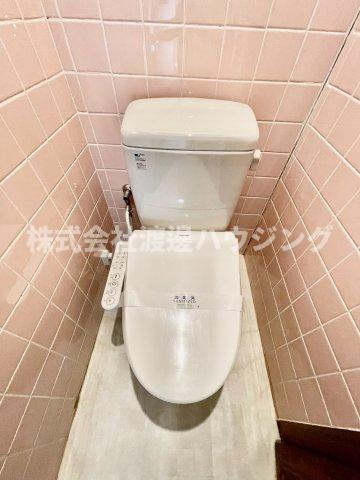 尼崎市西立花町一戸建のトイレ