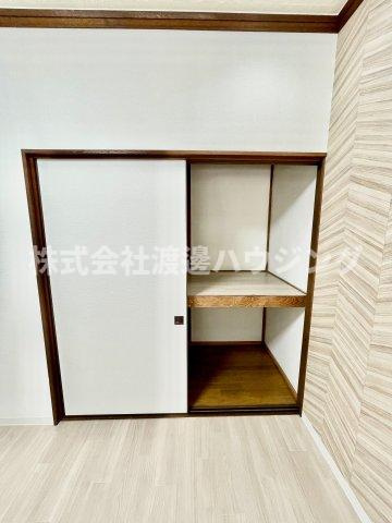 尼崎市西立花町一戸建の収納