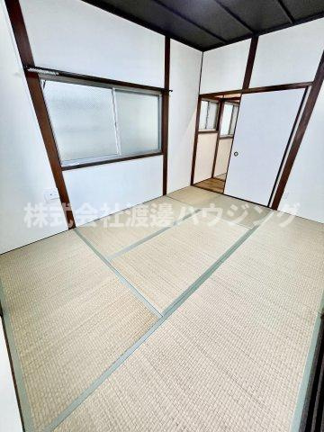 尼崎市西立花町一戸建の寝室