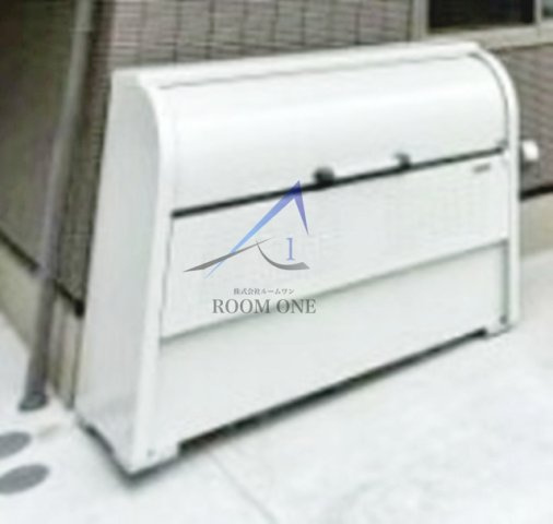 グランドグレース神楽坂のその他共用部分|敷地内ごみ置き場です。