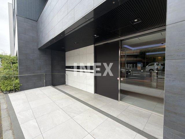 ガーラ・ステーション横浜三ツ沢　(弊社専任物件)のエントランス