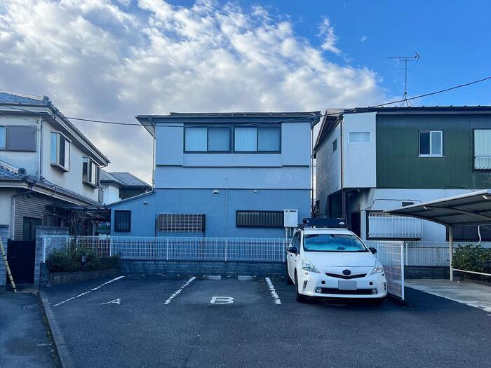 マロウコートの駐車場|※他部屋参考写真