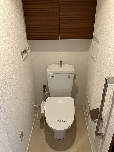 パークハウス三ツ沢ヒルトップテラスのトイレ|トイレ内装後※2026年7月の写真