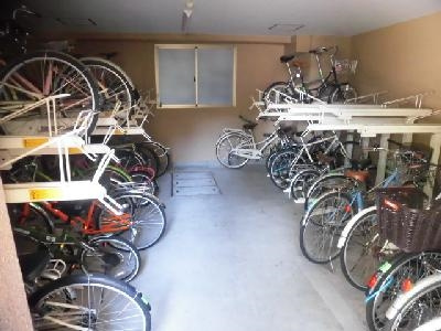 WILL21烏丸御池（ウィル21烏丸御池）の駐車場|駐輪場