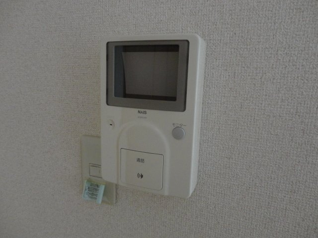 チェリーヒルズ新横浜北の内装|カメラ付インターホン