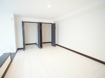 ファーストステージ大岡の洋室|ロフト